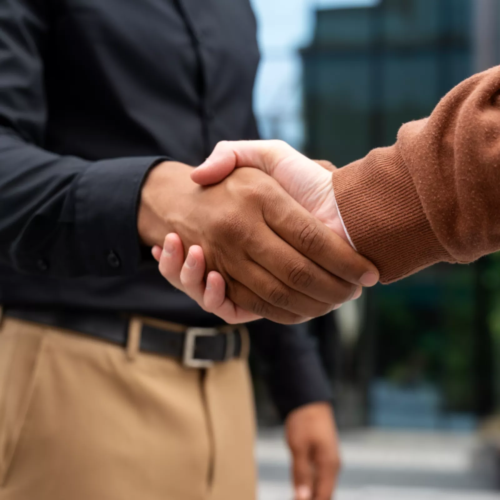 Firm handshake. Жмут руки. Кооперация картинки. Ask with a firm handshake.